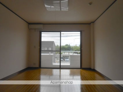 コーポラス・りる[1K/29.7m2]のリビング・居間