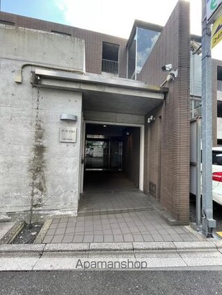 東京都中野区沼袋２丁目[1K/20.52m2]のエントランス