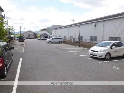 セジュールオッツ[1R/35.35m2]の駐車場