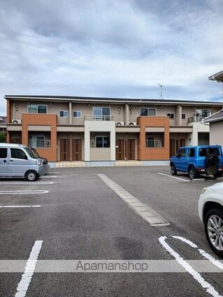 ロックフィールドⅣ[1LDK/43.32m2]の駐車場