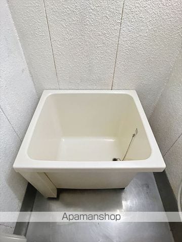 広栄荘7棟の内装写真