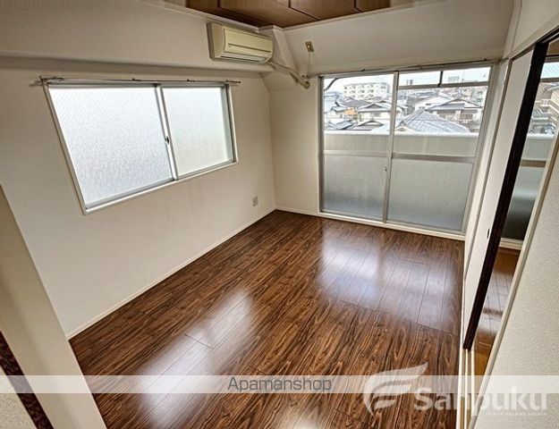 シャトレー小坂の内装写真