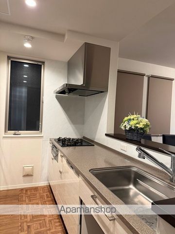 detached 東京都中野区上鷺宮２丁目21-5-4

地図を見る