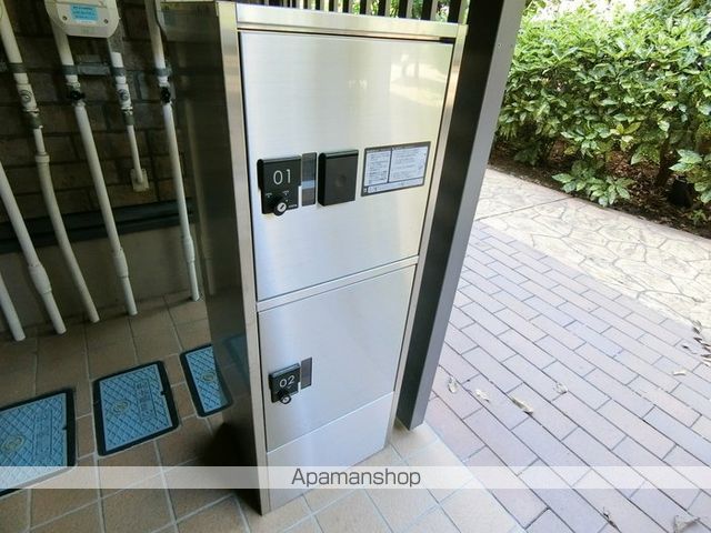 スワロウテイルの内装写真