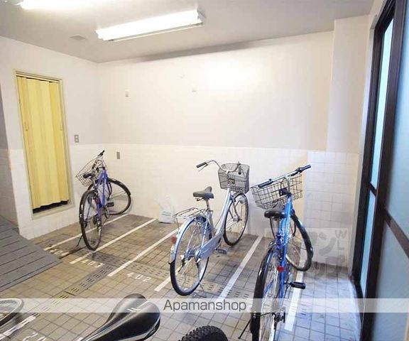 セラヴィ岩倉の外観写真
