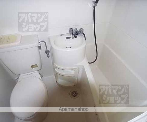 ヤングヴィレッジ嵯峨の内装写真