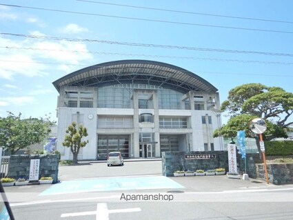 カーサ　デル　ジラソーレ[1LDK/45.04m2]の周辺1