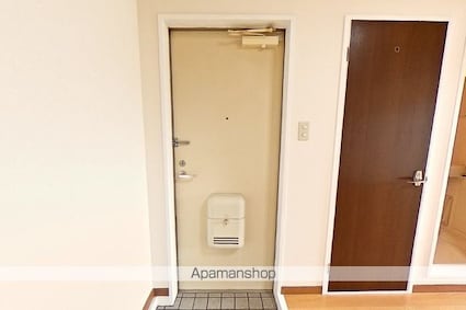 コーポパティオ[1R/23.47m2]の玄関