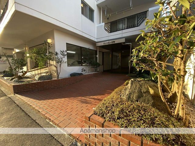マンション立町の玄関写真