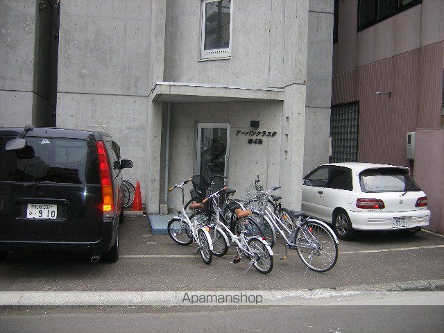 アーバンクラスタ南4条の外観写真