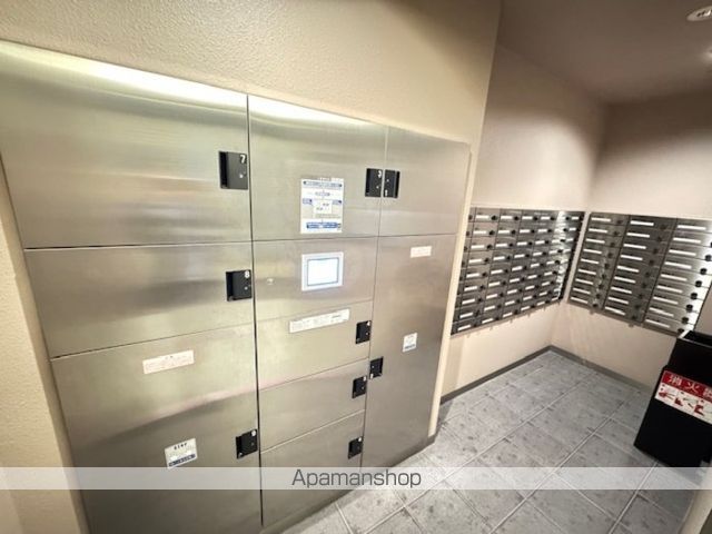 カスタリア人形町IIIの内装写真