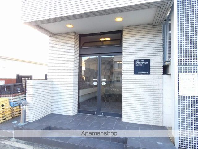 リアライズ浜松の玄関写真