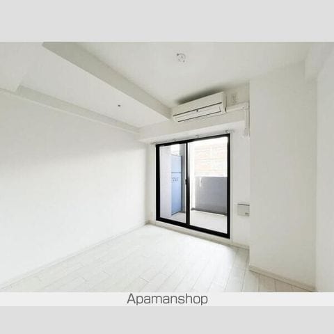 SーRESIDENCE新大阪WESTの内装写真
