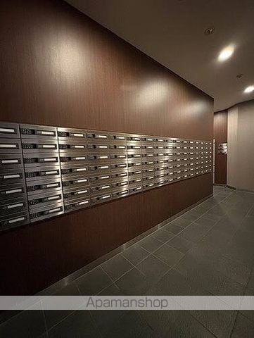 アデニウムタワー梅田の内装写真