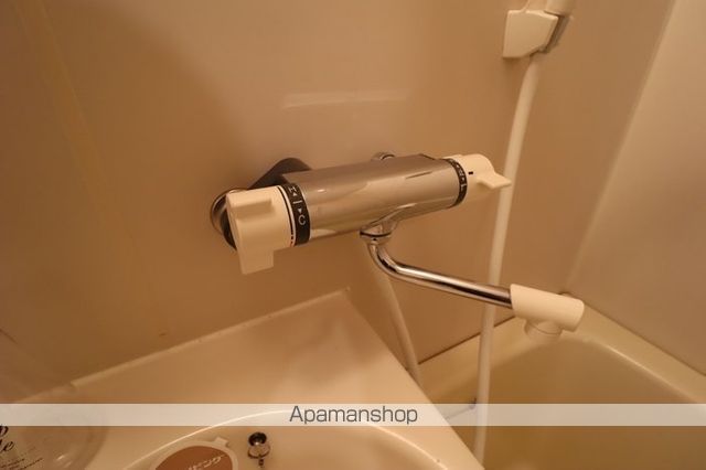 レジデンス高柳 A棟の内装写真