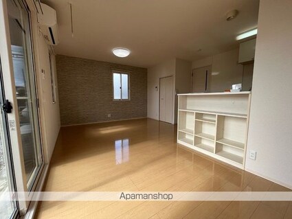 ディアコート金箱　Ａ[3LDK/80.59m2]の内装1