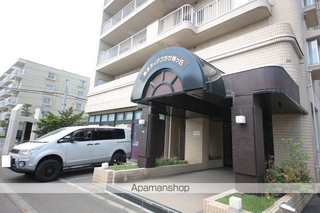 鹿友ディアプラザ旭ヶ丘の玄関写真