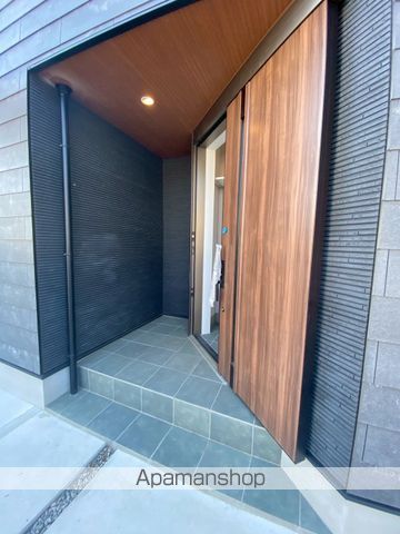 CASA TOMINAGAの玄関写真