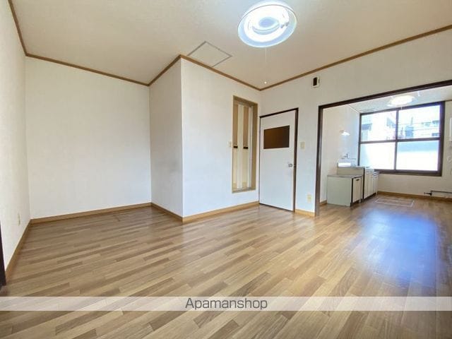 ピアパレス富岡Iの内装写真