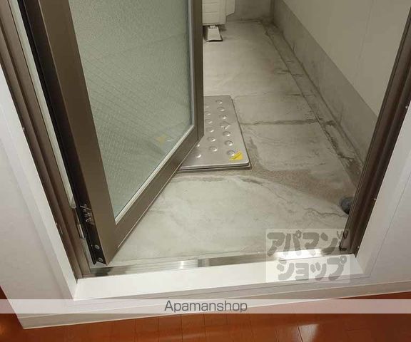 ゴールデンヒルズ二条駅前の内装写真