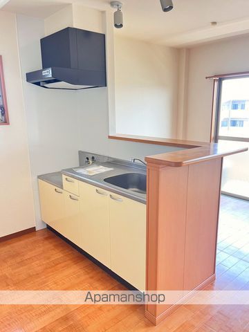 シュッド・エコールの内装写真