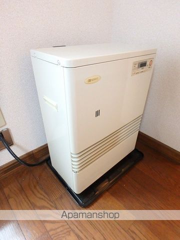 セコンズ7の内装写真