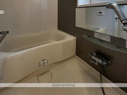 コスモリード新宿余丁町[2LDK/62.24m2]のバス
