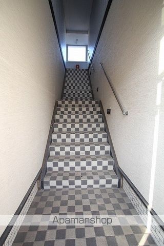 ホワイトキャッスル蒲町ビレジA棟の外観写真
