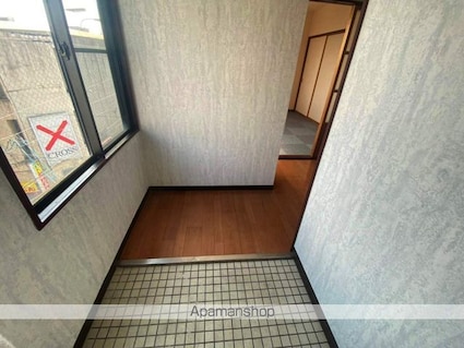 ラセーヌビル[1DK/38.96m2]の玄関