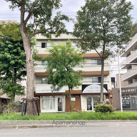 白栄ビル南郷の外観写真