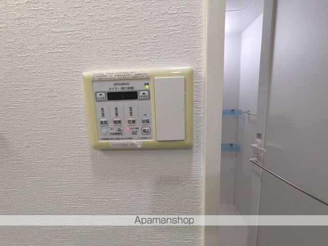 アンギン ルマの内装写真