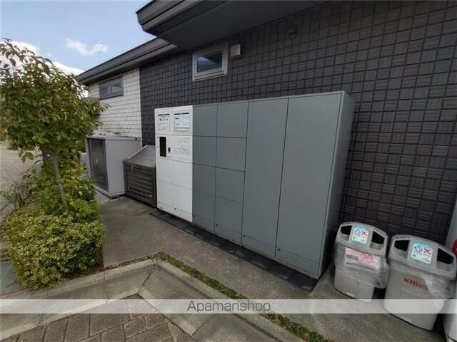 朝霞市 2階建 築7年の内装写真
