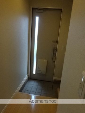 パルタージュ A棟の玄関写真