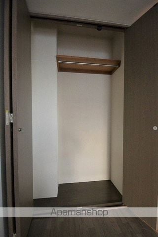 B2コートの内装写真