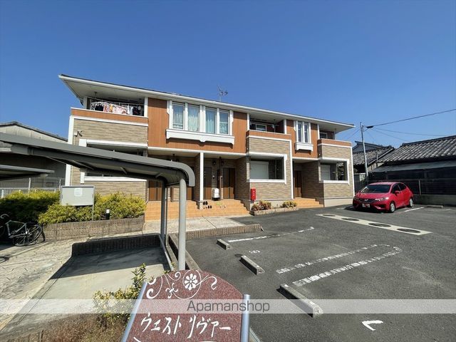 ウエストリヴァー和泉鳥取の外観写真