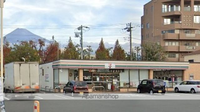 コートヤードIIの周辺写真