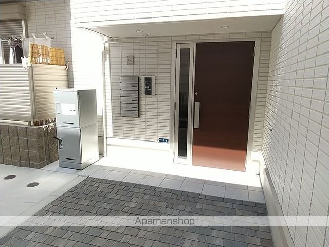 D-room川岸町の玄関写真