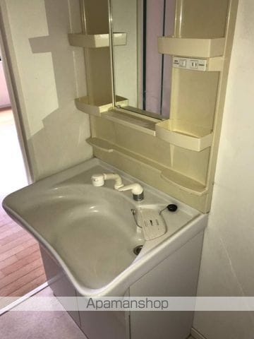 山陽本線 福山駅 徒歩15分 3階建 築24年の内装写真