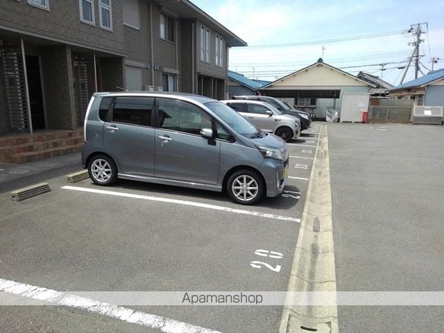 和歌山県和歌山市松島[3LDK/65.87m2]の駐車場