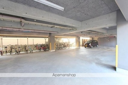 香川県高松市栗林町１丁目[2DK/46.4m2]の共用部4