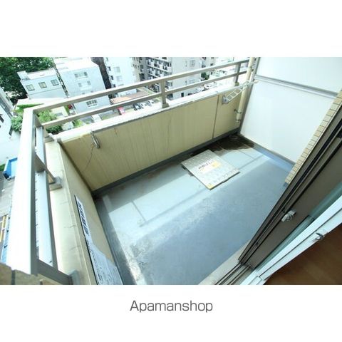 FIOOREの内装写真