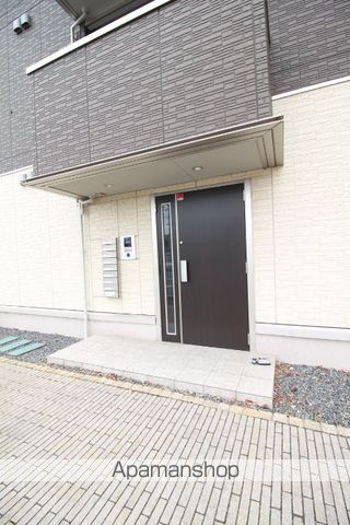 ラ ルーチェの玄関写真