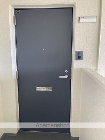 ピュアライフ坂井の玄関写真