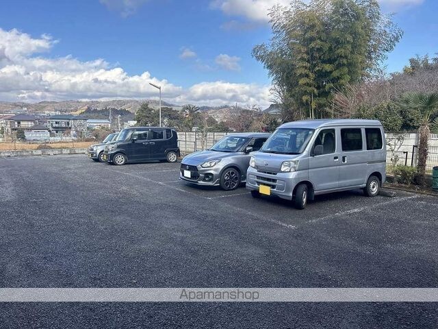 レオパレス幸[1K/23.18m2]の駐車場