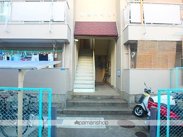 島田ハイツの玄関写真