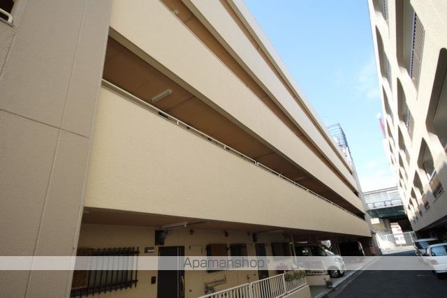 蛍池ハイツ西棟の外観写真