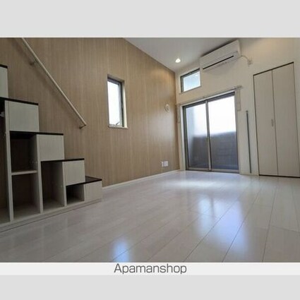 ハーモニーテラス川名町Ⅱ[1K/21.82m2]のリビング・居間2