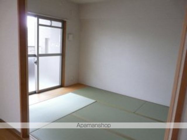 コレンテの内装写真