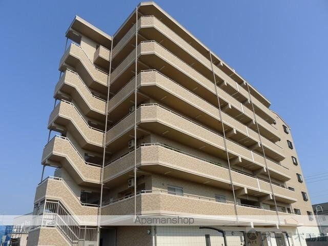 Ｍ３マンション[2LDK/59.45m2]の外観1