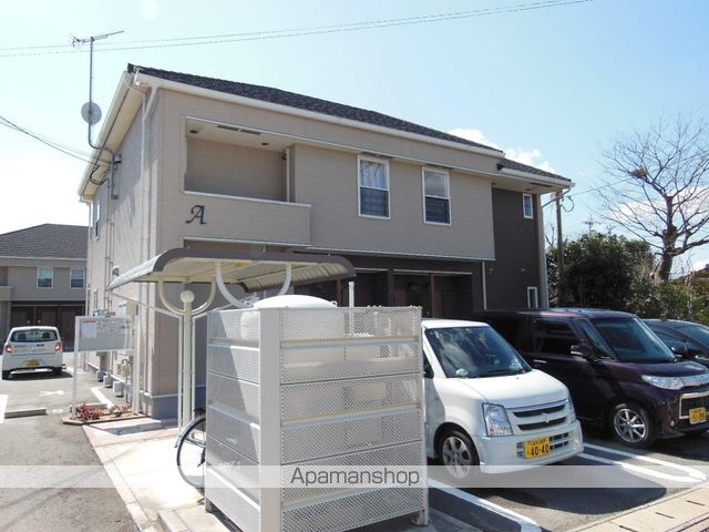 ブライドガーデンII A棟の外観写真